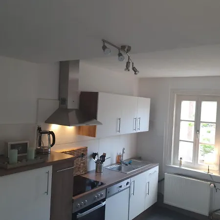 Gemuetliche *zentral* *netflix* *parkplatz*