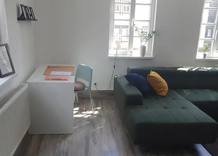 Gemuetliche *zentral* *netflix* *parkplatz* *